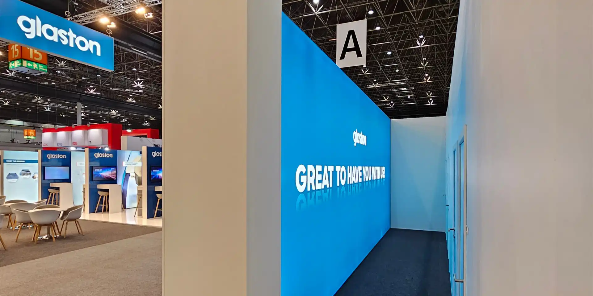 Messestand Glaston