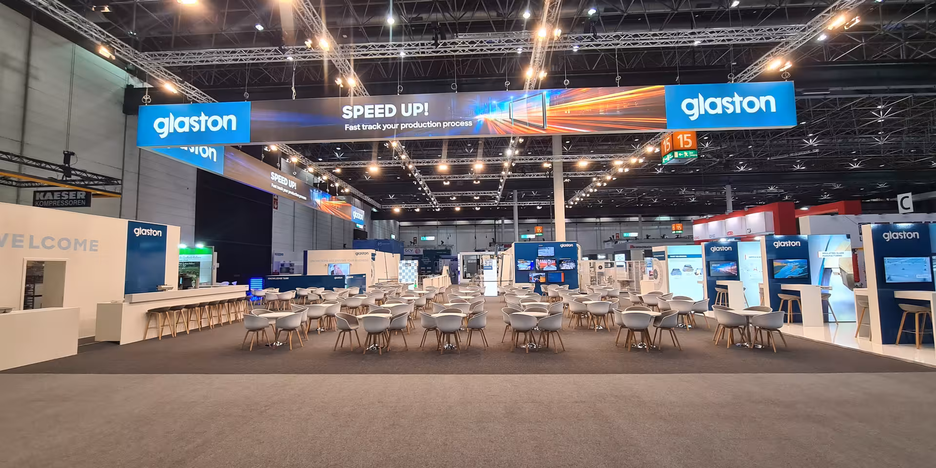 Messestand Glaston